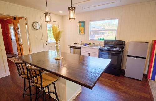 Peshastin House | The Holiday House - A Dreamy Farmhouse