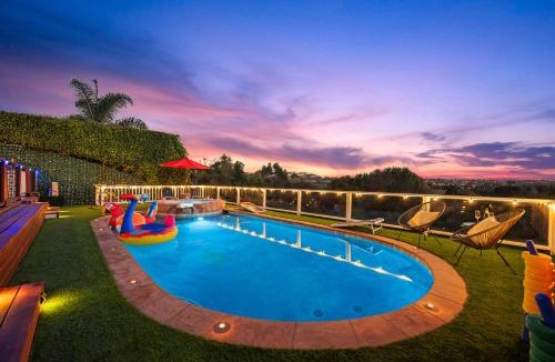 Tierrasanta House | The Overlook at Vista Verde