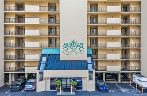 Windy Hill House | The Summit #9E - Oceanfront