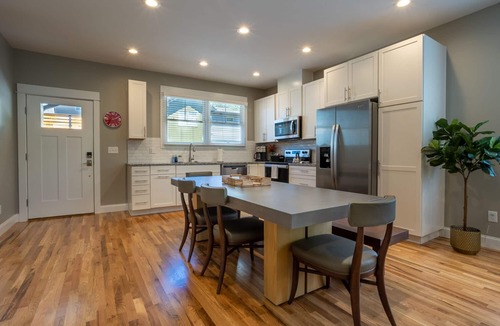 Woodfin Villa | The Sunny Side | Luxury Asheville Villa with Hot Tub & EV Charger