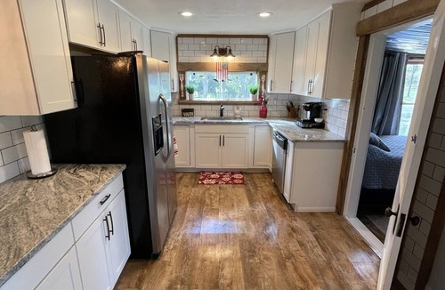 Falmouth House | The York House at Catawba Farm - 30 minutes from the Ark Encounter