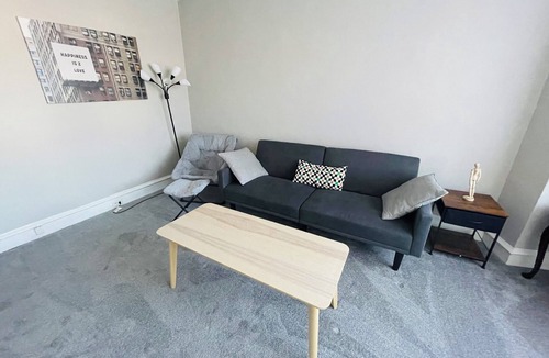 Glenside Apartment | This apartment is a 1 bedroom(s), 1 bathrooms, located in Glenside, PA.