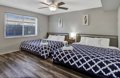 Fort Lauderdale Villa | This villa is a 5 bedroom(s), 3 bathrooms, located in Oakland Park, FL.