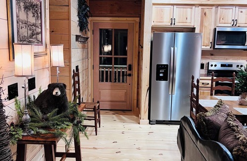 Tullahoma Cabin | Tims Ford Lake Escape - Turkey Creek Cabin #2 with Boat Access.