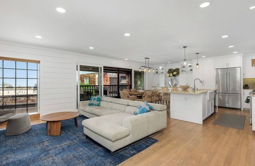 Del Mar Heights Condo | Torrey View Hideaway - Pet-Friendly Del Mar Rental with Ocean Views & A/C