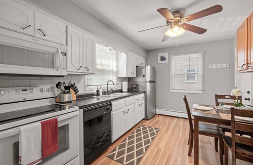 Spring Lake Park Apartment | Tranquil 2BR Apt Mpls - 8075 Apt 2