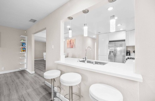 North Clairemont House | Tranquil Escape Pool Hot Tub Game Room