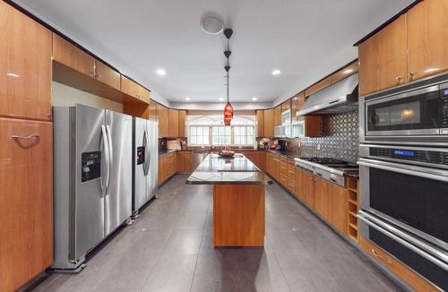 Tobyhanna Villa | Tranquil Oasis Luxe Villa with Theater and Hot Tub