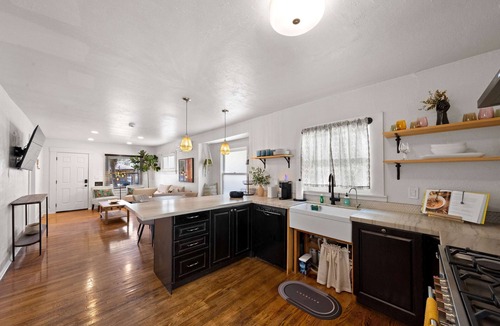 Normal Heights Apartment | Trendy Oasis Hot Tub, Fire Pit, Parking, Sleeps 6!
