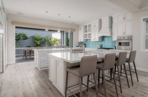 Crown Point House | Unmatched Beach House 1 Block from Waters Edge