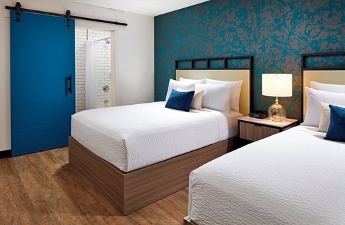 Beach Barber Tract Hotel | Upscale La Jolla Stay w/Heated Outdoor Pool | 0.4 mi to Windansea Beach
