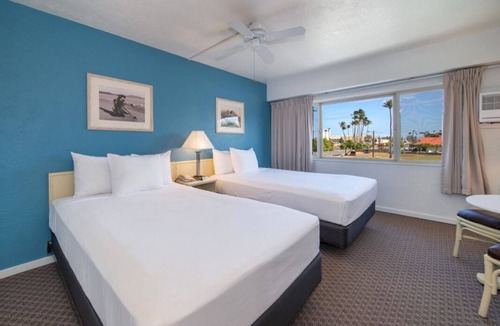 Kahului House | Vacation Starts Here! 2 Great Units, Outdoor Pool, Near Iao Valley State Park!