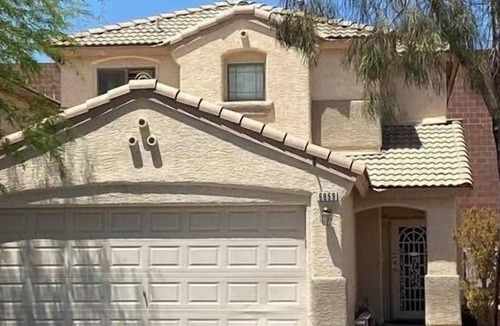Rhodes Ranch House | Vegas Oasis-Wet n Wild, Airport, The Strip, Poker, pool table
