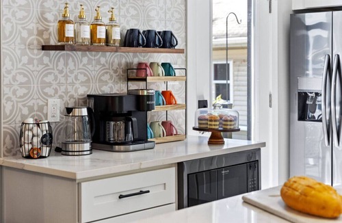 Wilkinsburg House | Walk to Cafes + Frick Park From A Breezy Retreat