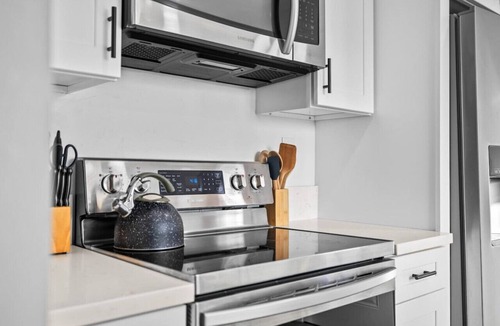 Old Town House | Walk to Old Town, Minutes from Downtown & SeaWorld
