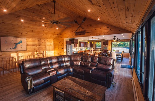Paupack House | Wally's Hideout- Poconos Lakefront Oasis