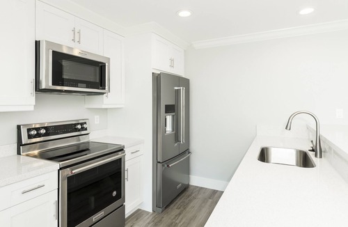Meadows Condo | Waterfront 4 Bed, 4-Bath Condo @ Bayfront Suites - CLEANING FEE INCLUDED