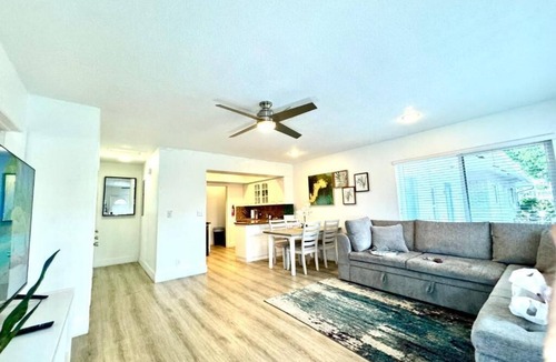 Wilton Manors Villa | Waterfront, Luxury Home, with pooln