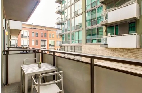 West Loop Condo | West Loop Condo w/Parking + Gym - Walk to Fulton Market