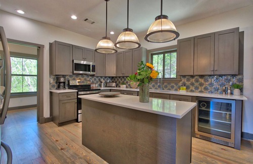Wimberley Cabin | Wimberley Hill Country Retreat | Sleeps 31, Firepits, Cabins & Scenic Views