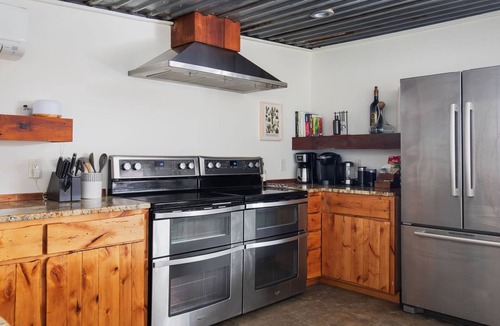 Wimberley House | Wimberley Hill Country Retreat – Pond, Pool, Hot Tub & Firepit Under the Stars