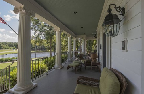 Eatonton House | WOW! 20% Off Until 2027 | Estate, Pool, Hot Tub, Boat, Fire Pit, Docks, Lake