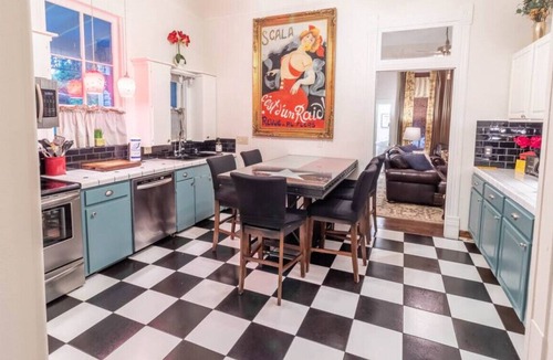 New Braunfels Villa | Zink Haus Villas*1 Block to Comal River*Walk to Downtown NBTX