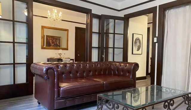 1920'S ANTIQUE FLAT - DOWNTOWN, ACROSS FROM OCEAN/CONVENTION CENTER