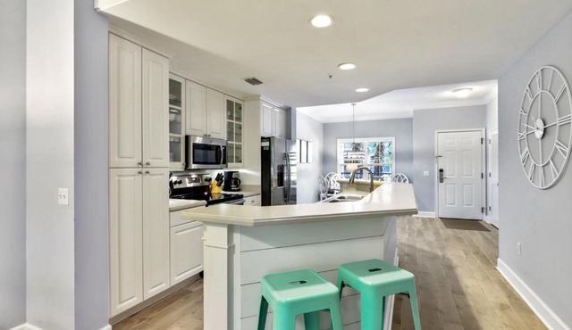 208 Northshore Place
