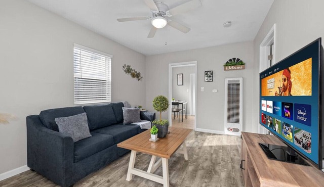 3 Casitas- Lrg Groups North Park