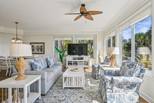 3105 SeaCrest