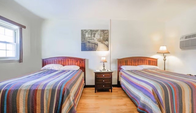 4 Double-Bed Rooms Near Harrison Forest Activities | Free Onsite Parking