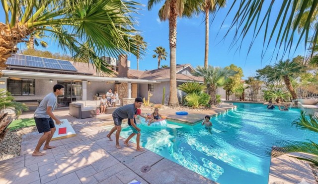 777Rentals - 7BR/5BA - Serenity 2 Estate