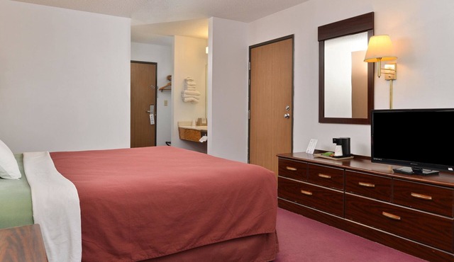 Americas Best Value Inn Beardstown