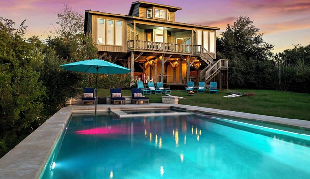 Best Sunset in TX ~Luxury Getaway~ Heated Jacuzzi