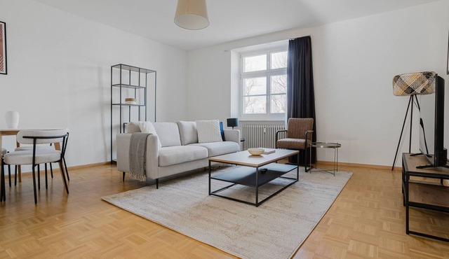 Blueground | Vorstädte, river view & furnished in Basel
