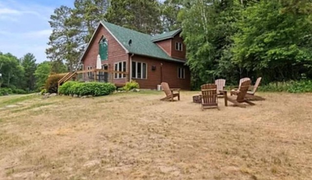 Cabin 9 in Heath's Resort