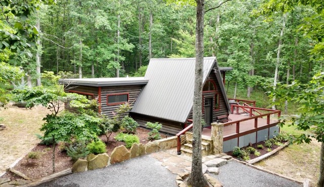 Canyon A-Frame Cabin | Fire Pit, Sauna, Hiking