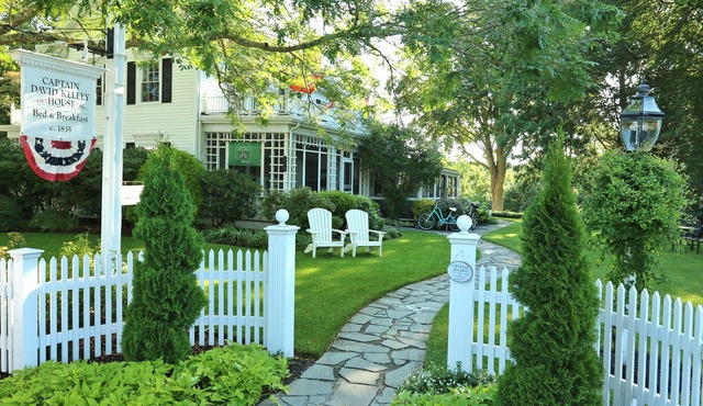 Captain David Kelley House Bed & Breakfast in Centerville