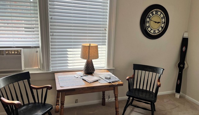 Charming 1-bedroom apartment in the historic district of enchanting Centerville in Centerville