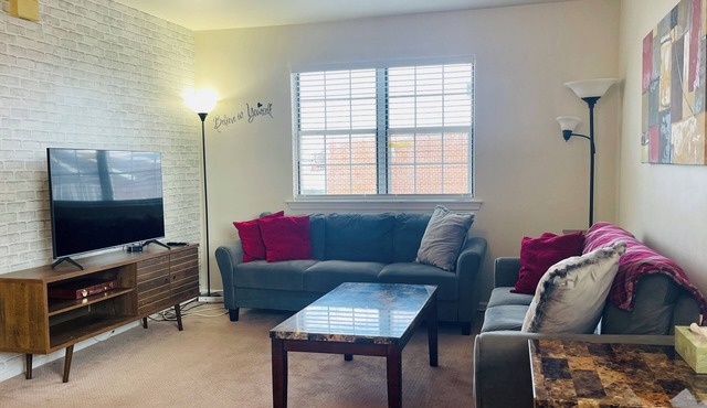 Charming 2-bedroom apartment with AC, WiFi in enjoyable Primos