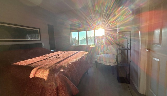 Charming Hilltop 2-bedroom townhome with WiFi, Parking in fabulous San Diego