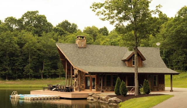 Charming Rustic Cabin in Rockwood, PA.