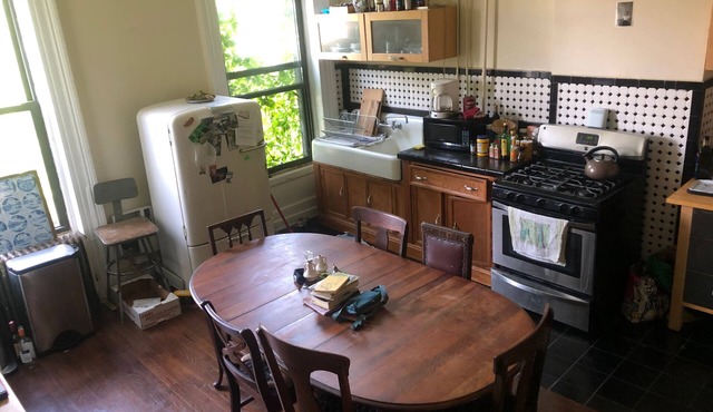 Charming, Sunny 2-Bedroom in Fort Greene in Brooklyn