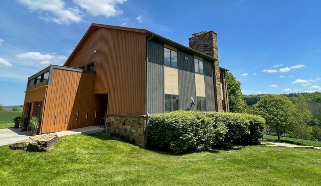 Clear Fork Ridge Stunning Lodge: Views & Spa