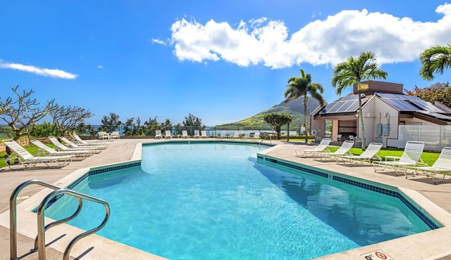 Condo-Ocean & Mountain View, 2BR Ensuite Baths, 2 Lanais, Walk to Kalapaki Beach