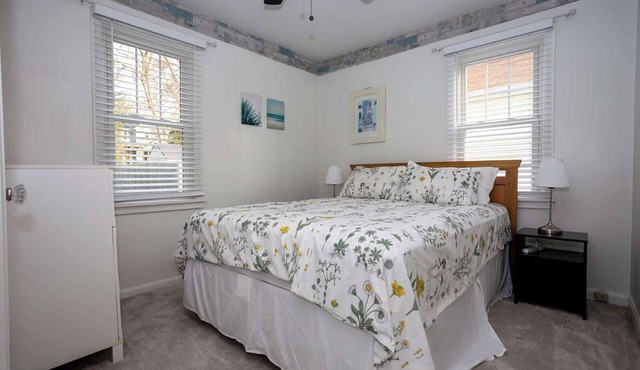 Cooper 2 Bed 1 Bath in Blue Ash Family Home in Cincinnati
