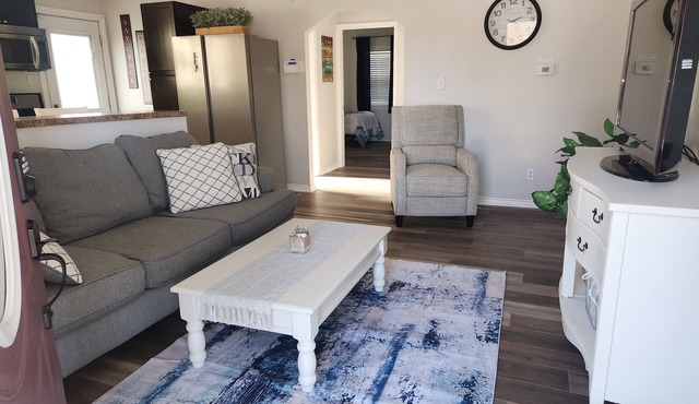 Cozy and Comfortable Home in West County