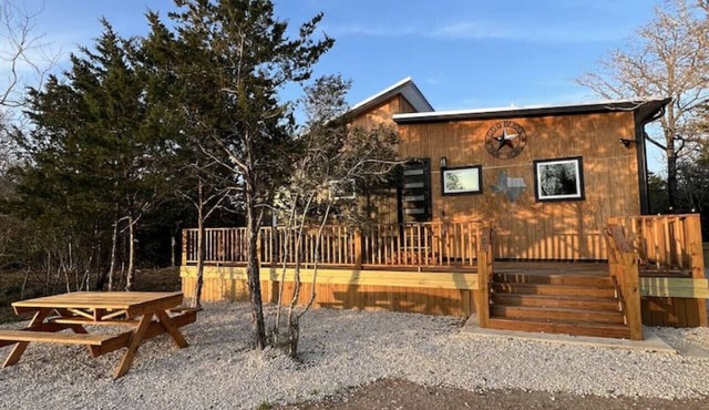 Cozy Cottage Retreat in Nature
