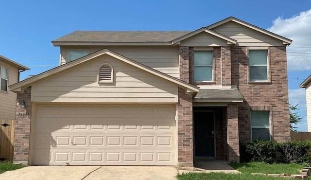 Crews OK Tesla Adjacent 7 Beds 4 BR 2.5 Bath